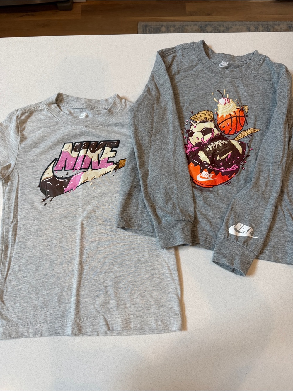 Ice cream Nike Kids' Grey Graphic Short AND Long-Sleeve T-Shirt 3-4 YRS